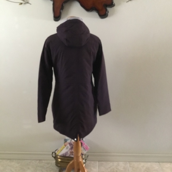 THE NORTH FACE MAUVE&ZIPPERAND SNAP FRONT COAT/QUILTED INSIDE/ATTACHED HOOD/SZ M - Picture 4 of 15